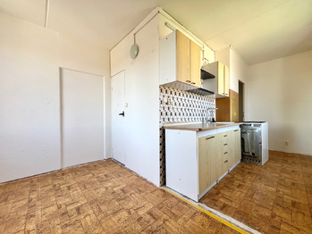 Prodej bytu 2+1 v osobním vlastnictví 61 m², Chomutov