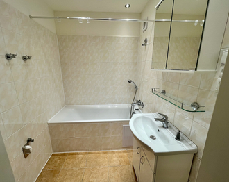 Pronájem bytu 3+1 v osobním vlastnictví 64 m², Praha 4 - Chodov
