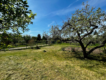 Prodej pozemku 573 m², Hradec Králové