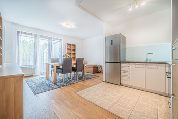 Prodej bytu 3+kk v osobním vlastnictví 62 m², Praha 6 - Dejvice