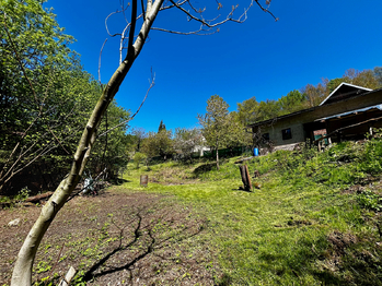 Prodej pozemku 789 m², Náchod