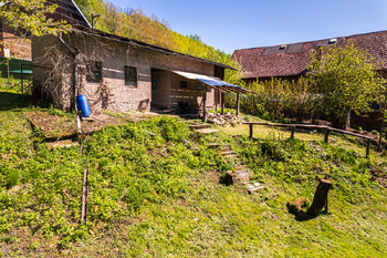 Prodej pozemku 789 m², Náchod