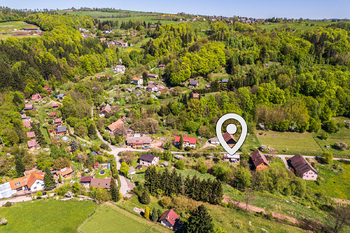 Prodej pozemku 789 m², Náchod