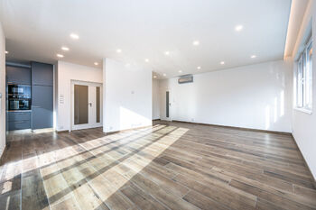 Pronájem bytu 3+kk v osobním vlastnictví 125 m², Praha 10 - Vršovice