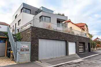 Pronájem bytu 3+kk v osobním vlastnictví 125 m², Praha 10 - Vršovice