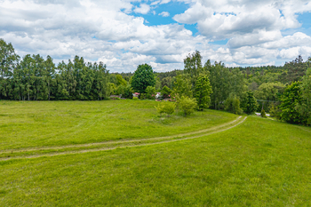 Prodej pozemku 4001 m², Horní Stropnice