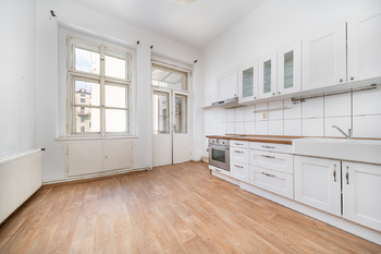 Prodej bytu 3+1 v osobním vlastnictví 130 m², Praha 2 - Vinohrady