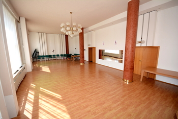 Taneční sál - Prodej ubytovacího zařízení 2735 m², Otrokovice