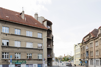 Prodej bytu 2+kk v osobním vlastnictví 50 m², Praha 8 - Libeň