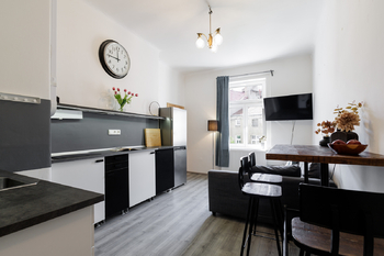 Prodej bytu 2+kk v osobním vlastnictví 43 m², Praha 8 - Kobylisy