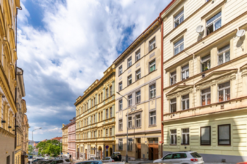 Prodej bytu 2+kk v osobním vlastnictví 60 m², Praha 3 - Žižkov