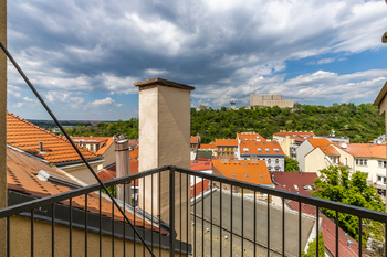 Prodej bytu 2+kk v osobním vlastnictví 60 m², Praha 3 - Žižkov