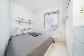 Ložnice - Pronájem bytu 1+kk v osobním vlastnictví 32 m², Praha 5 - Slivenec