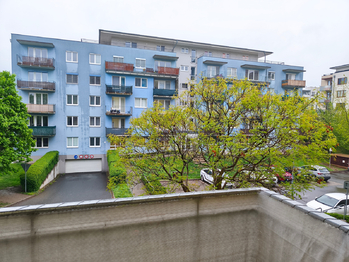 Prodej bytu 3+kk v osobním vlastnictví 96 m², Praha 9 - Čakovice