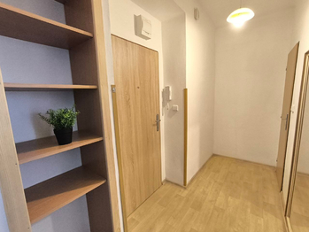 Prodej bytu 1+1 v osobním vlastnictví 37 m², Sokolov