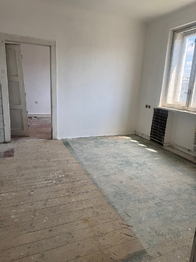 Aktuální stav před rekonstrukcí kuchyň - Prodej bytu 1+1 v osobním vlastnictví 45 m², Olomouc