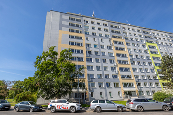 Prodej bytu 3+1 v osobním vlastnictví 72 m², Praha 9 - Střížkov