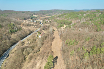 Prodej pozemku 6644 m², Medonosy