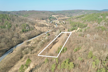 Prodej pozemku 6644 m², Medonosy