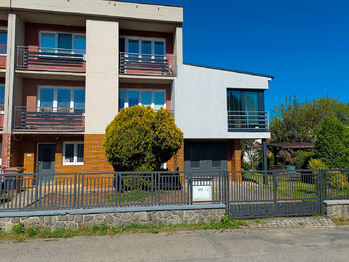 čelní pohled - Prodej domu 232 m², Vyškov