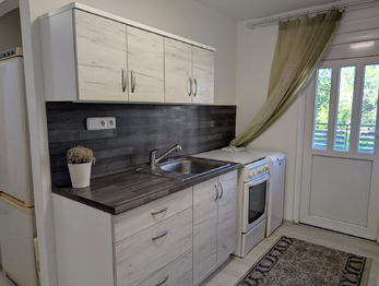 kuchyňka byt 1 - Prodej domu 232 m², Vyškov