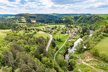 Prodej pozemku 800 m², Vlastějovice