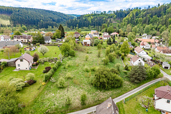 Prodej pozemku 800 m², Vlastějovice