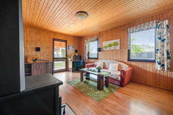Obývací pokoj - Prodej domu 98 m², Holice