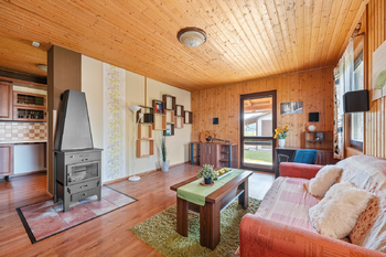 Obývací pokoj - Prodej domu 98 m², Holice