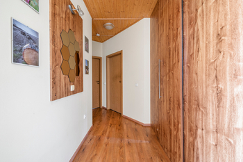 Chodba - Prodej domu 98 m², Holice