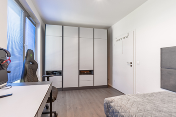 Prodej bytu 4+kk v osobním vlastnictví 119 m², Praha 10 - Vršovice