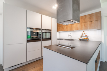 Prodej bytu 4+kk v osobním vlastnictví 119 m², Praha 10 - Vršovice