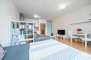 Pronájem bytu 1+kk v osobním vlastnictví 38 m², Praha 5 - Jinonice
