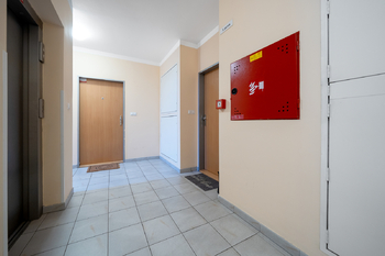 Pronájem bytu 1+kk v osobním vlastnictví 38 m², Praha 5 - Jinonice