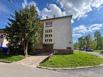Prodej bytu 1+1 v osobním vlastnictví 31 m², Vsetín