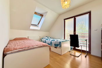 pokoj - Prodej domu 132 m², Horoměřice
