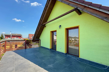 terasa - Prodej domu 132 m², Horoměřice