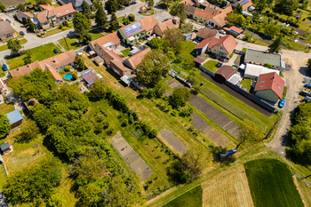 Prodej pozemku 992 m², Nesvačilka