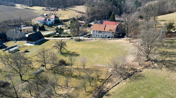 Prodej pozemku 1300 m², Bělotín