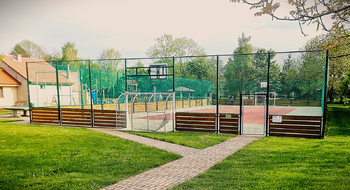 Prodej, Kmetiněves