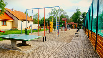 Prodej, Kmetiněves