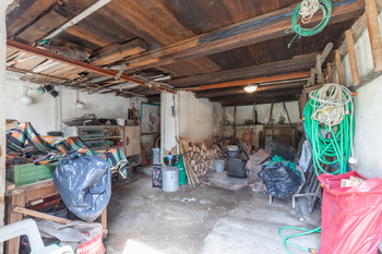 Garáž v přízemí - Prodej chaty / chalupy 80 m², Újezd nade Mží