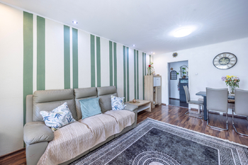 Prodej bytu 4+1 v osobním vlastnictví 80 m², Praha 4 - Modřany