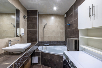 Prodej bytu 4+1 v osobním vlastnictví 80 m², Praha 4 - Modřany