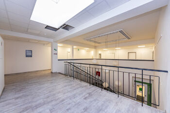 Pronájem obchodních prostor 18 m², Praha 4 - Braník