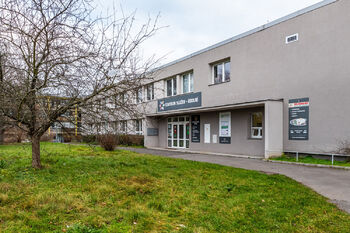 Pronájem obchodních prostor 18 m², Praha 4 - Braník