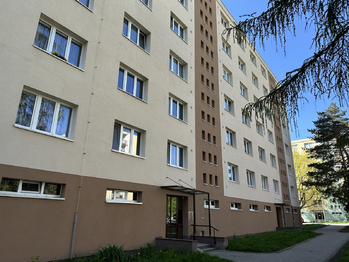 Prodej bytu 2+1 v osobním vlastnictví 6762 m², Kladno