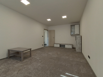 Pronájem bytu 2+1 v osobním vlastnictví 68 m², České Budějovice