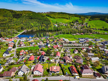 Okolí domu  - Prodej domu 154 m², Chaloupky
