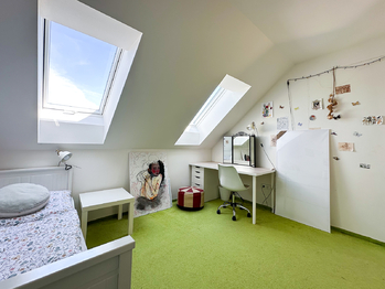 dětský pokoj  - Prodej domu 154 m², Chaloupky